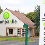 Hôtel Campanile Chantilly 