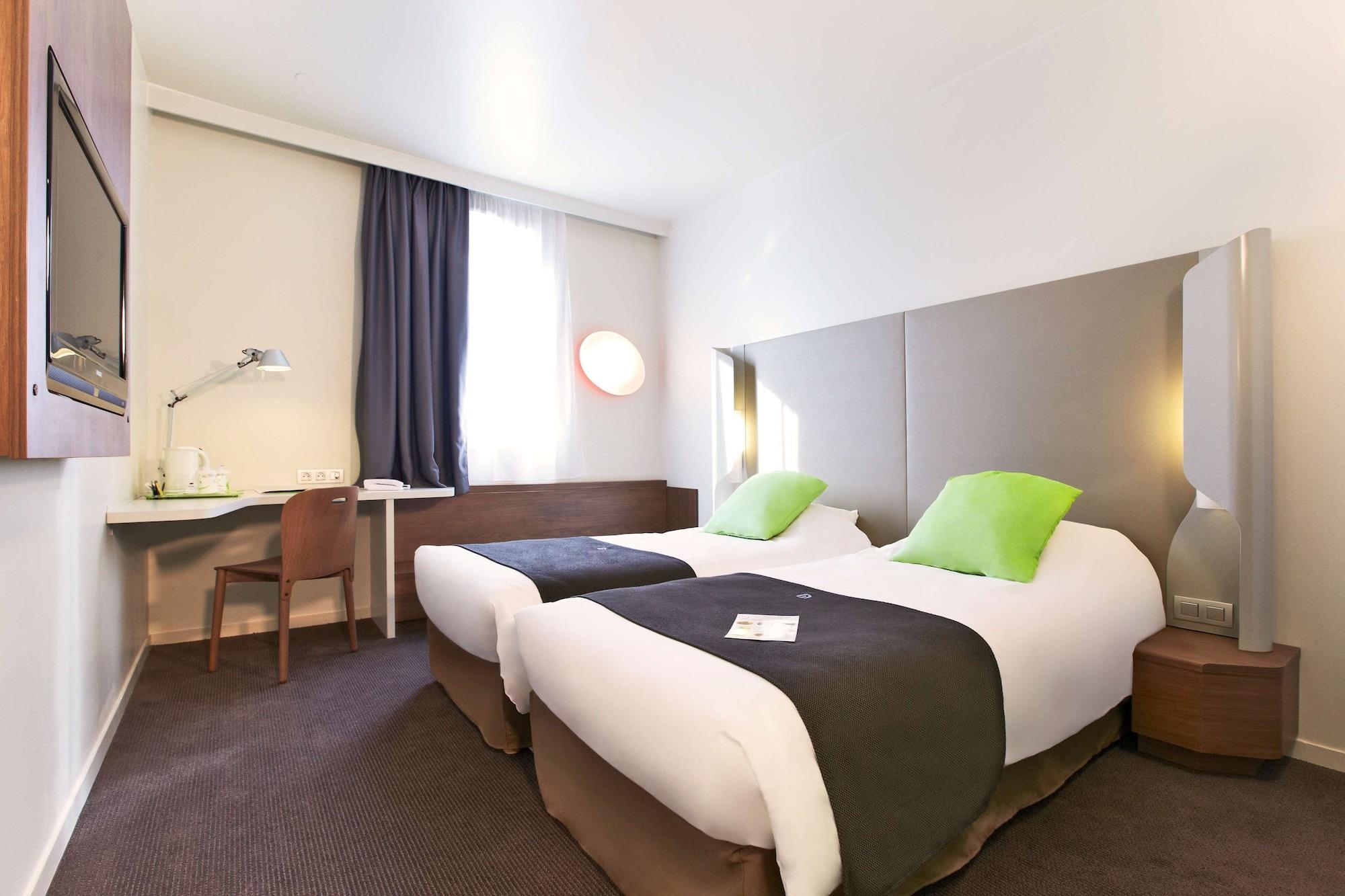 Hotel Campanile 3*