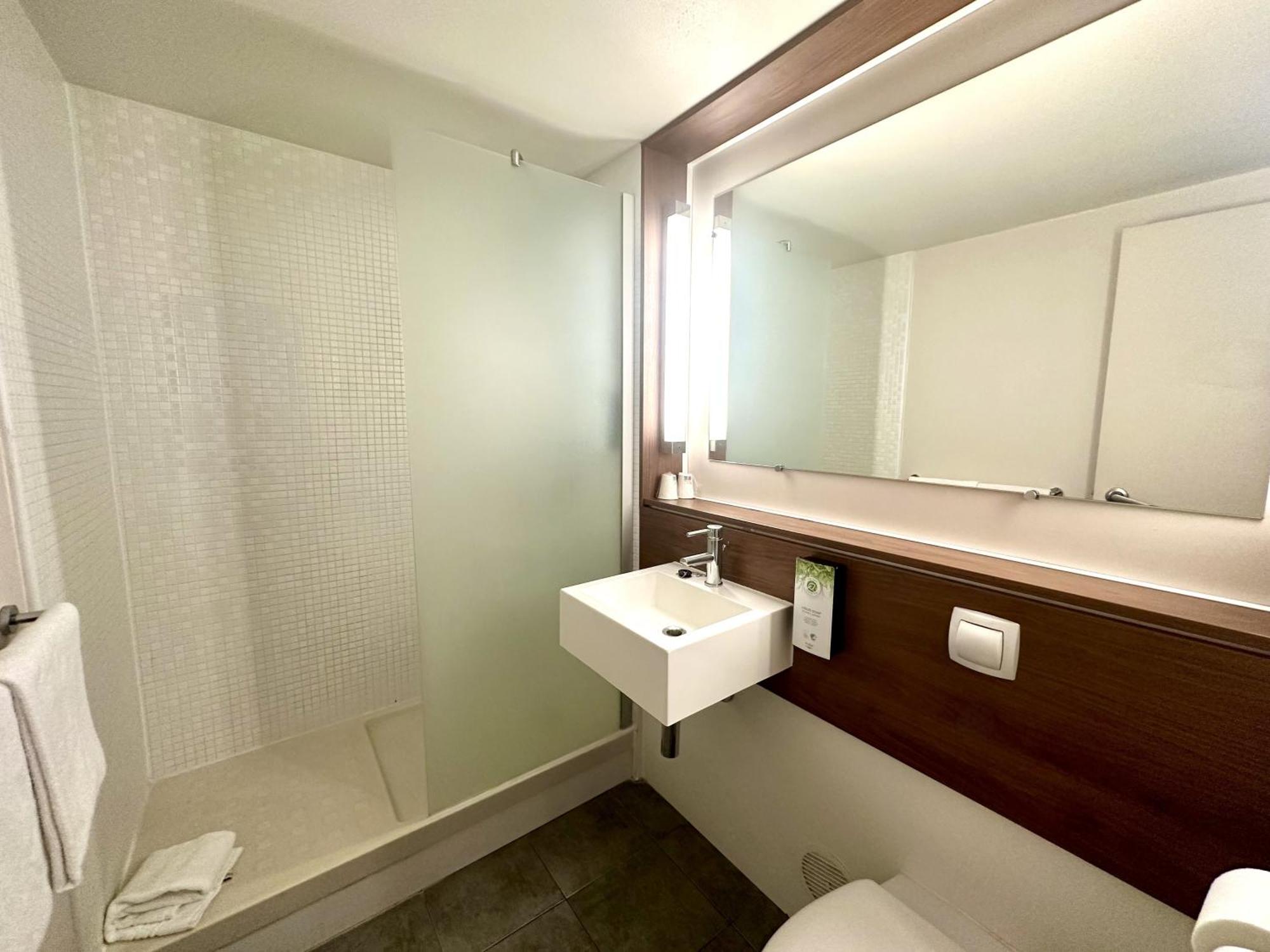 Hotel Campanile Chantilly